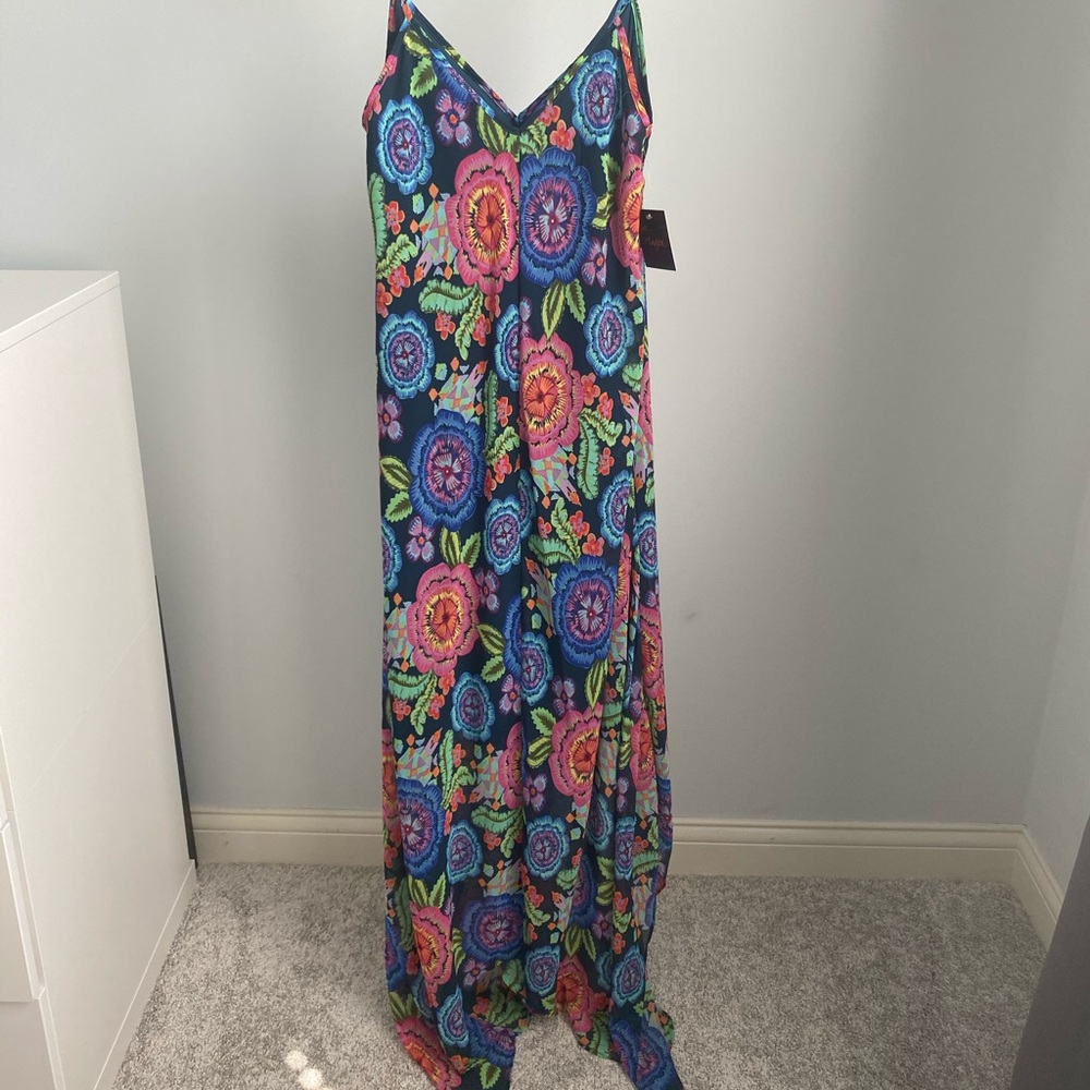 NWT Floral Dress Asymmetrical Hem Size 10